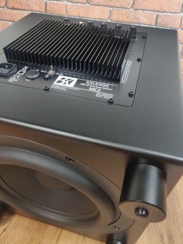 XXLS400_DF_Black_Speaker2.jpg